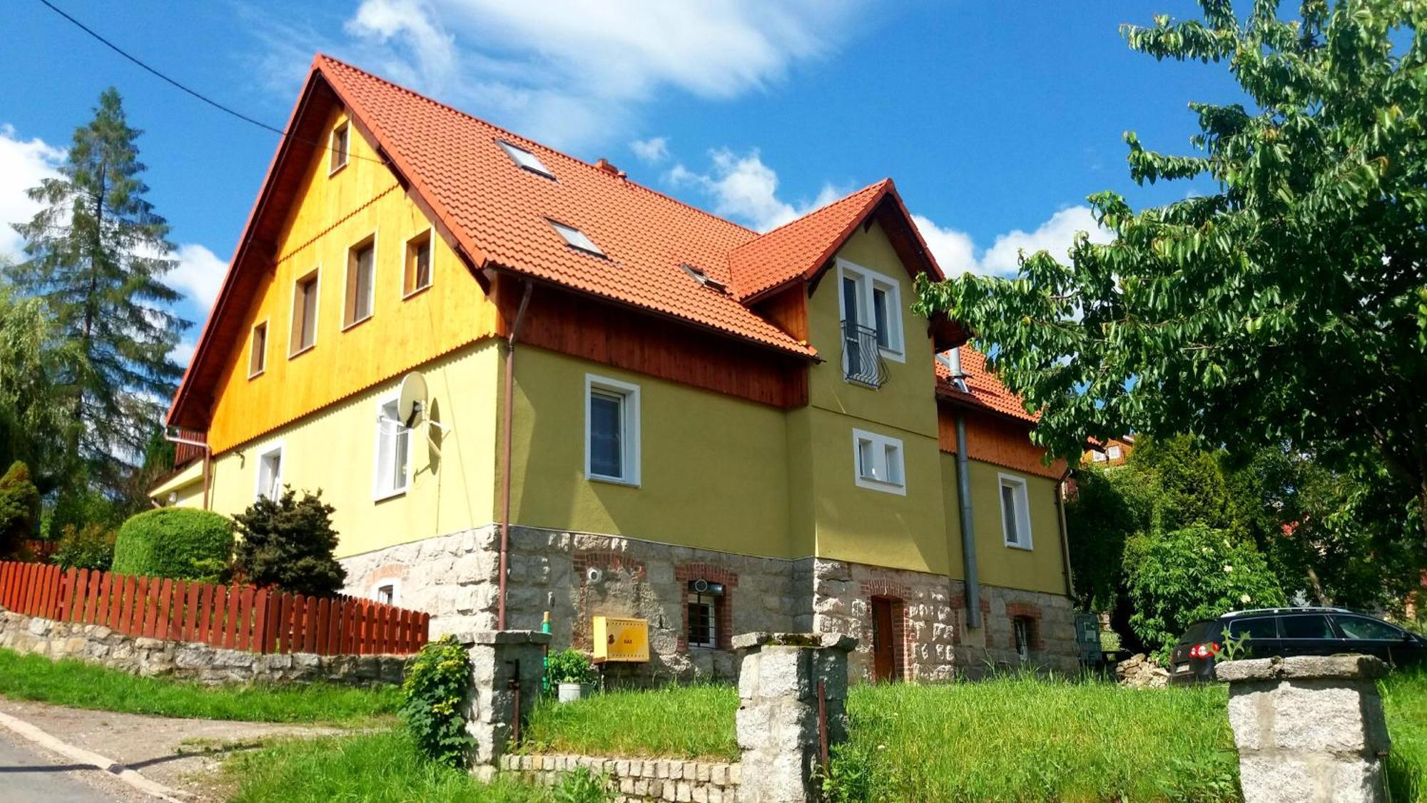 Apartament Albion 스클라르스카포렘바 외부 사진